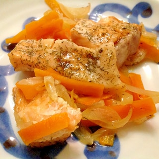 生鮭と野菜の蒸し焼き
